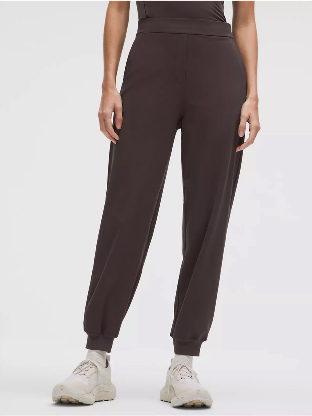 NWT Lululemon Daydrift High-Rise
Jogger Tall